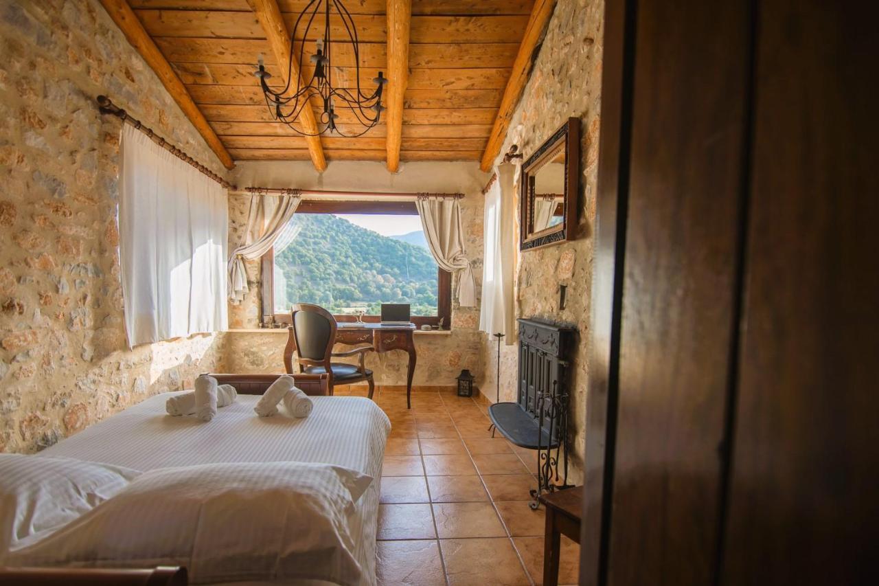 Traditional Villa Askyfou Karés エクステリア 写真