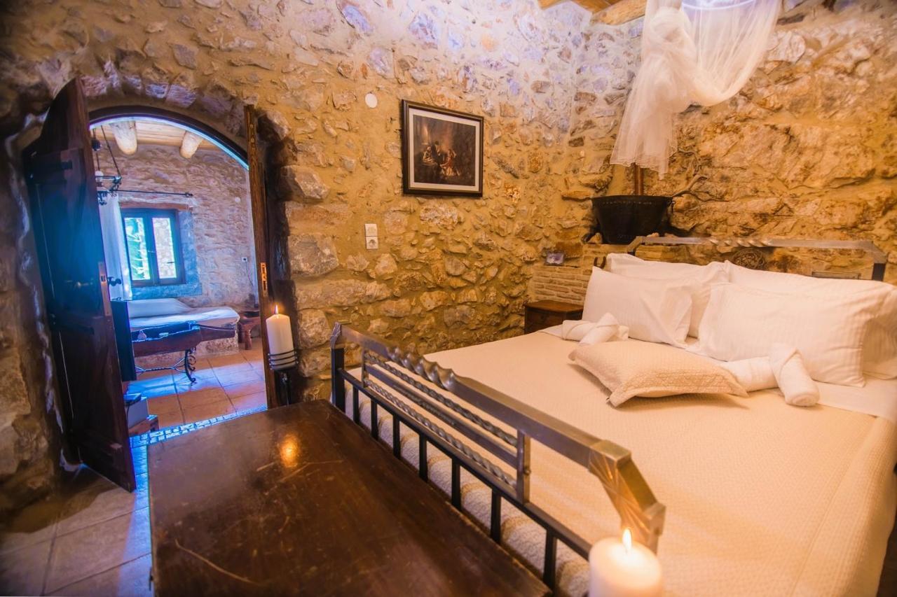 Traditional Villa Askyfou Karés エクステリア 写真